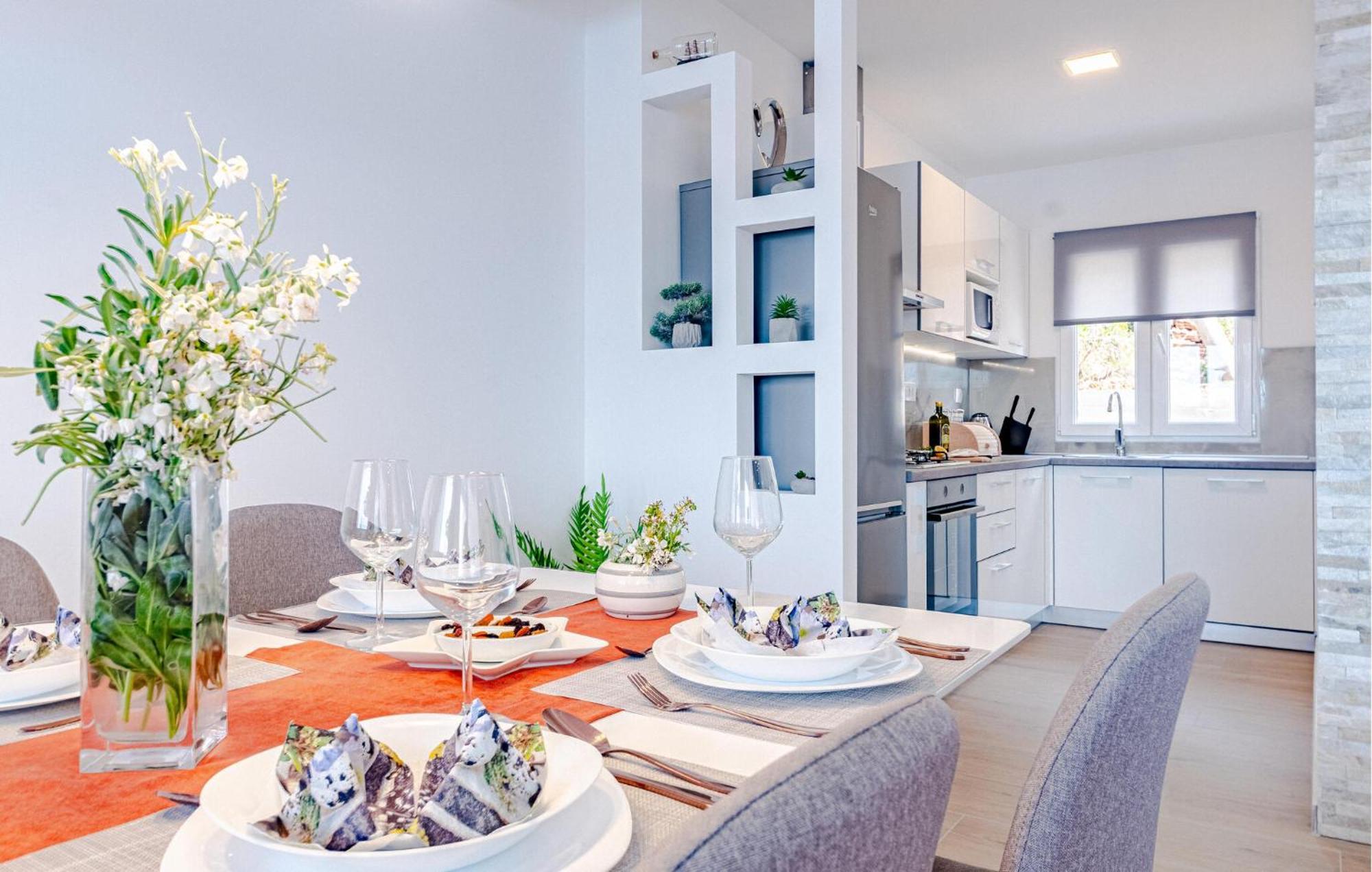 Awesome Apartment In Blato Blato (Korcula) Buitenkant foto