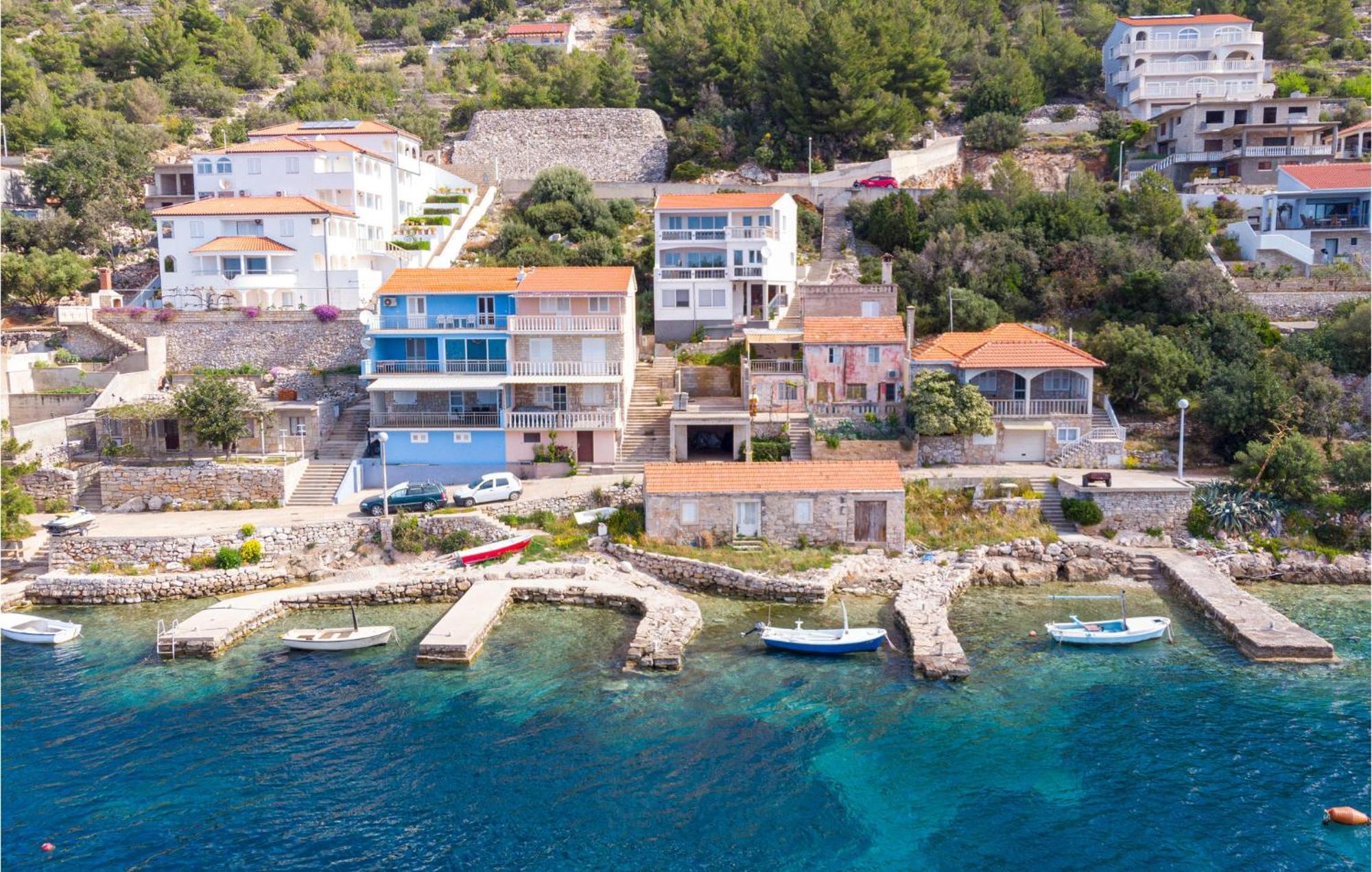 Awesome Apartment In Blato Blato (Korcula) Buitenkant foto